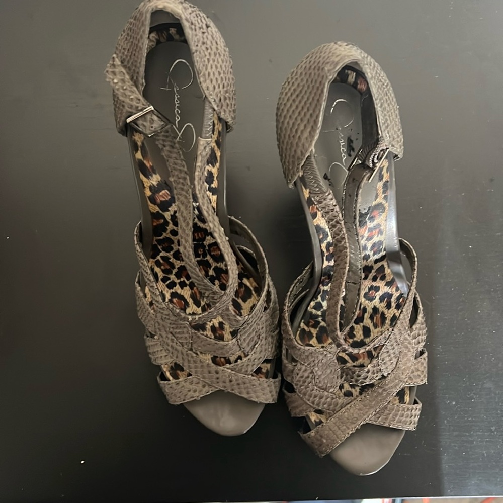 Jessica Simpson heels